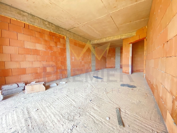 Двустаен апартамент в Варна, Бриз - 92 кв.м за 1804 €/кв.м - Снимка #1