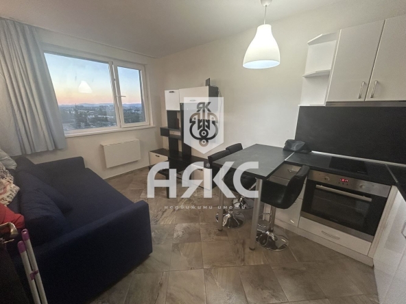 Дава се под наем Двустаен апартамент в София, Банишора - 45 кв.м за 459 € - Снимка #1