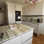 Дава се под наем Двустаен апартамент в София, Триъгълника - 60 кв.м за 715 € - Снимка #1