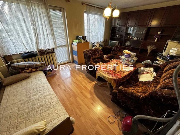 Тристаен апартамент в Разград, Възраждане - 86 кв.м за 1483 €/кв.м - Снимка #1