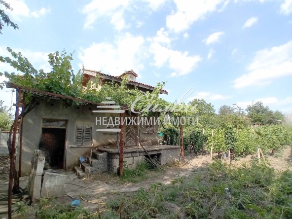 Къща в Шумен, Тракия - 30 кв.м за 901 €/кв.м - Снимка #1