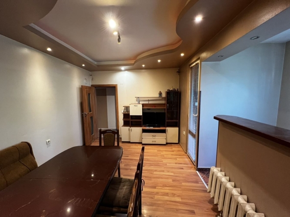 Тристаен апартамент в София, Борово - 68 кв.м за 3795 €/кв.м - Снимка #1