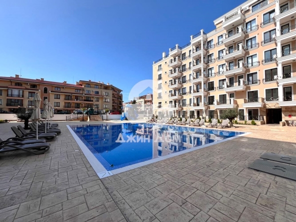 Едностаен апартамент в Свети Влас - 32 кв.м за 2282 €/кв.м - Снимка #1