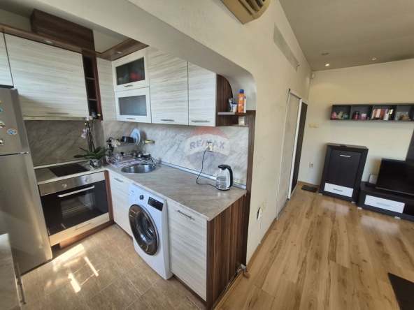 Тристаен апартамент в Варна, Левски - 66 кв.м за 2304 €/кв.м - Снимка #1