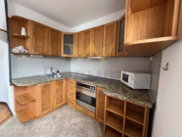 Дава се под наем Мезонет в Варна, Генералите - 75 кв.м за 663 € - Снимка #1