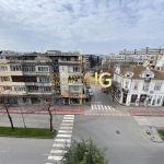 Тристаен апартамент в Варна, Център - 75 кв.м за 2267 €/кв.м - Снимка #1
