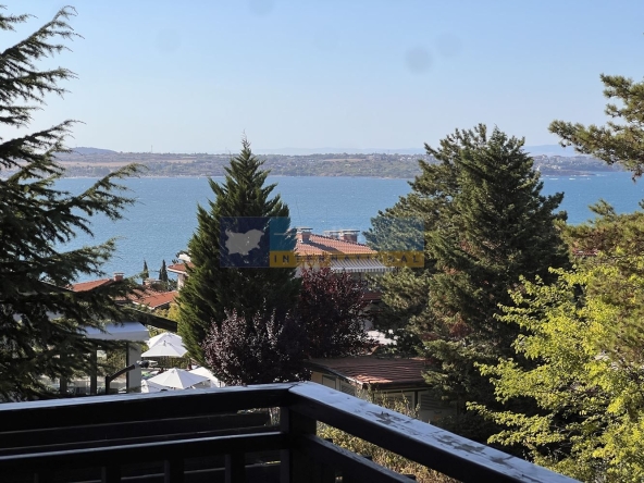 Тристаен апартамент в Созопол - 92 кв.м за 1685 €/кв.м - Снимка #1