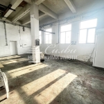 Дава се под наем Промишлена сграда в Шумен, Тракия - 176 кв.м за 520.2 € - Снимка #1