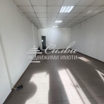 Дава се под наем Магазин в Шумен, Център - 50 кв.м за 382.5 € - Снимка #1