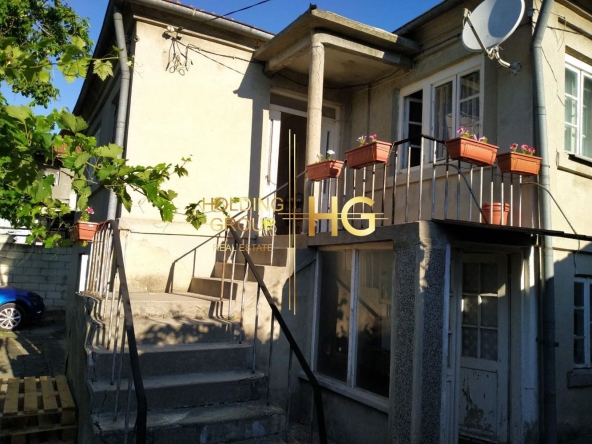 Къща в Игнатиево - 150 кв.м за 553 €/кв.м - Снимка #1