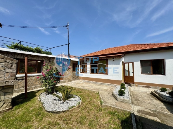 Къща в с. Ново село, Област Велико Търново - 110 кв.м за 1300 €/кв.м - Снимка #1