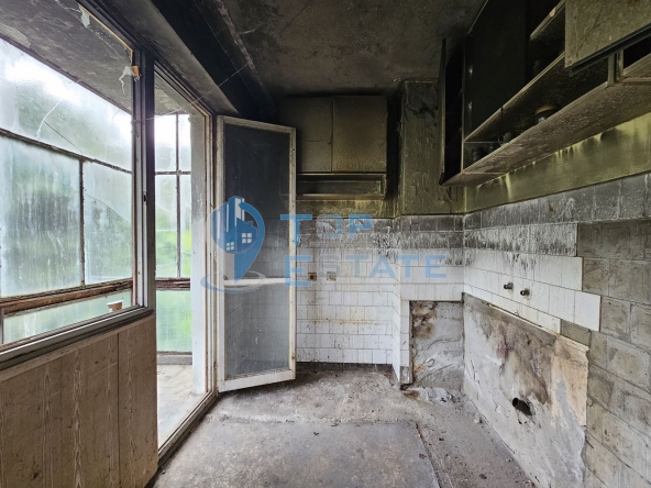 Двустаен апартамент в Велико Търново, Чолаковци - 61 кв.м за 717 €/кв.м - Снимка #1