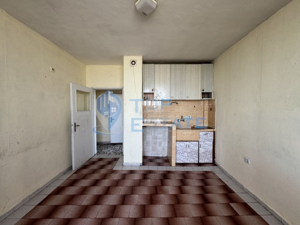 Тристаен апартамент в Велико Търново, Бузлуджа - 80 кв.м за 1288 €/кв.м - Снимка #1