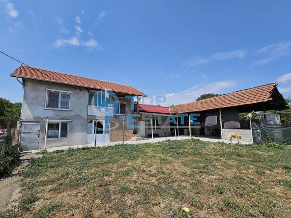 Къща в с. Страхилово, Област Велико Търново - 130 кв.м за 500 €/кв.м - Снимка #1