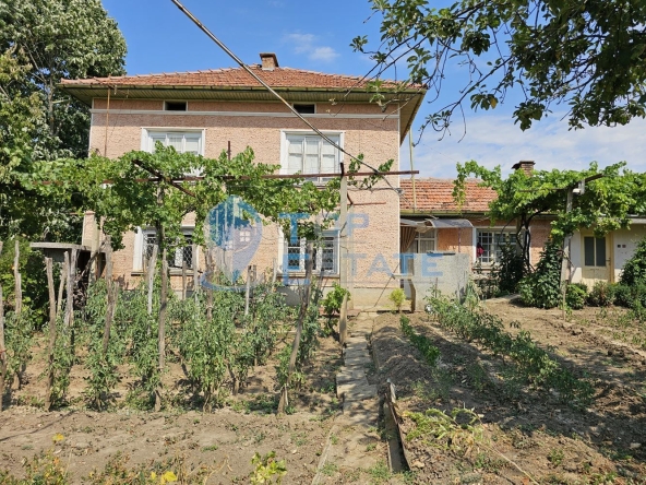 Къща в с. Добромирка, Област Габрово - 130 кв.м за 315 €/кв.м - Снимка #1