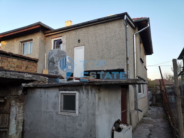 Къща в Лясковец - 120 кв.м за 438 €/кв.м - Снимка #1