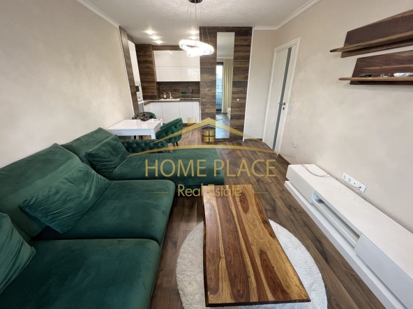 Дава се под наем Двустаен апартамент в Варна, Бриз - 67 кв.м за 918 € - Снимка #1