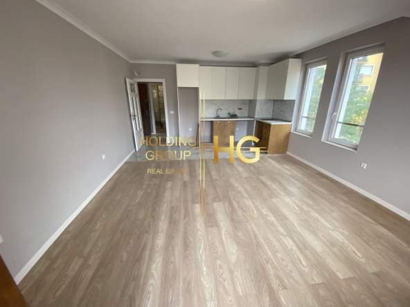 Двустаен апартамент в к.к. Св.Св. Константин и Елена - 82 кв.м за 1830 €/кв.м - Снимка #1