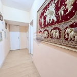 Тристаен апартамент в Варна, Център - 98 кв.м за 1694 €/кв.м - Снимка #1