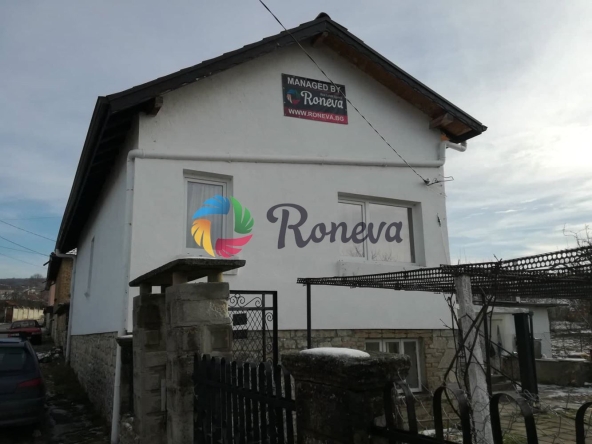 Къща в с. Чернево, Област Варна - 230 кв.м за 544 €/кв.м - Снимка #1