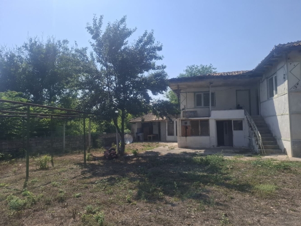 Къща в с. Златина, Област Варна - 91 кв.м за 495 €/кв.м - Снимка #1