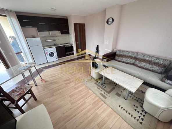 Дава се под наем Двустаен апартамент в Варна, м-т Св. Никола - 70 кв.м за 408 € - Снимка #1