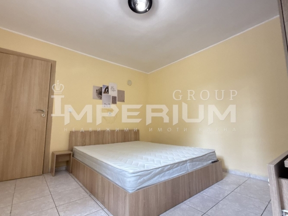 Дава се под наем Двустаен апартамент в Варна, Трошево - 70 кв.м за 357 € - Снимка #1