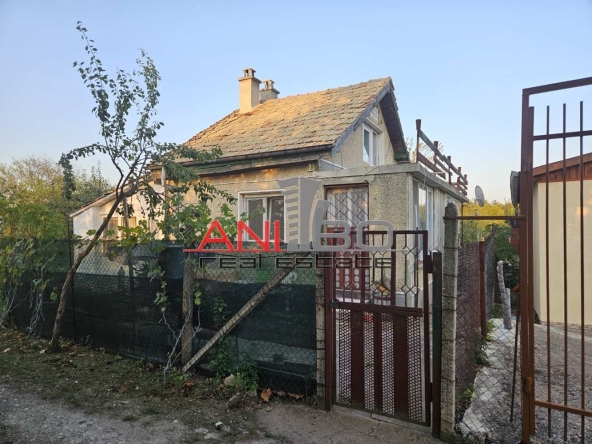 Къща в с. Кичево, Област Варна - 58 кв.м за 1983 €/кв.м - Снимка #1