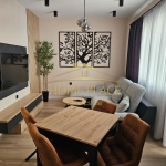 Дава се под наем Тристаен апартамент в Варна, Център - 90 кв.м за 1224 € - Снимка #1