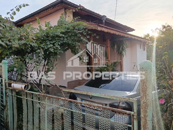 Къща в Перник, Ралица - 59 кв.м за 2204 €/кв.м - Снимка #1