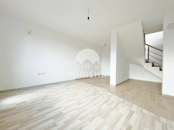 Тристаен апартамент в с. Равда, Област Бургас - 175 кв.м за 680 €/кв.м - Снимка #1