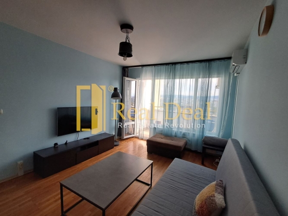 Дава се под наем Тристаен апартамент в София, Левски Г - 92 кв.м за 614 € - Снимка #1