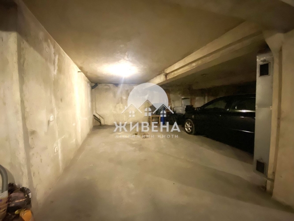 Гараж / Паркомясто в Варна, Операта - 20 кв.м за 2000 €/кв.м - Снимка #1