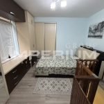 Дава се под наем Тристаен апартамент в Варна, Гръцка махала - 55 кв.м за 382.5 € - Снимка #1