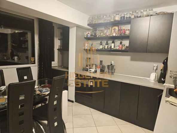 Четиристаен апартамент в Варна, Цветен квартал - 86 кв.м за 2456 €/кв.м - Снимка #1