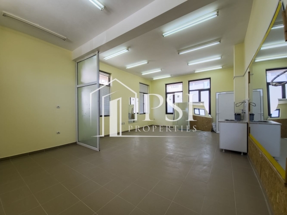 Офис в Пловдив, Въстанически - 66 кв.м за 1006 €/кв.м - Снимка #1