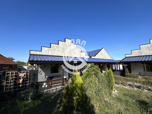 Къща в Пловдив, Прослав - 210 кв.м за 996 €/кв.м - Снимка #1