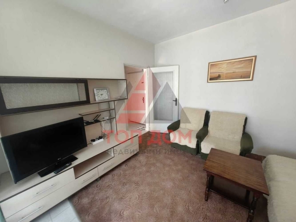 Дава се под наем Тристаен апартамент в Варна, Аспарухово - 65 кв.м за 459 € - Снимка #1