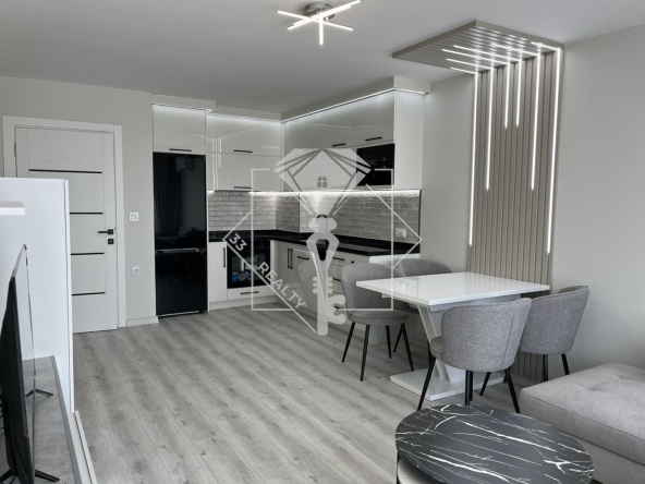 Двустаен апартамент в Пловдив, Христо Смирненски - 75 кв.м за 2400 €/кв.м - Снимка #1