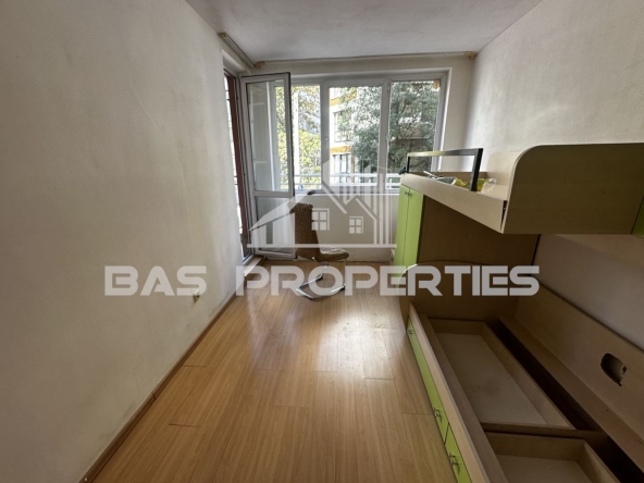 Тристаен апартамент в София, Белите брези - 81 кв.м за 3500 €/кв.м - Снимка #1