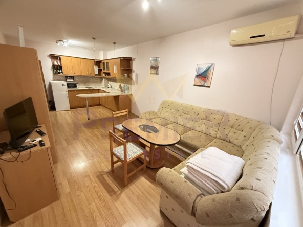 Двустаен апартамент в к.к. Слънчев бряг - 61 кв.м за 1115 €/кв.м - Снимка #1