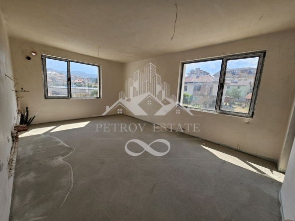 Тристаен апартамент в Велинград - 93 кв.м за 1000 €/кв.м - Снимка #1