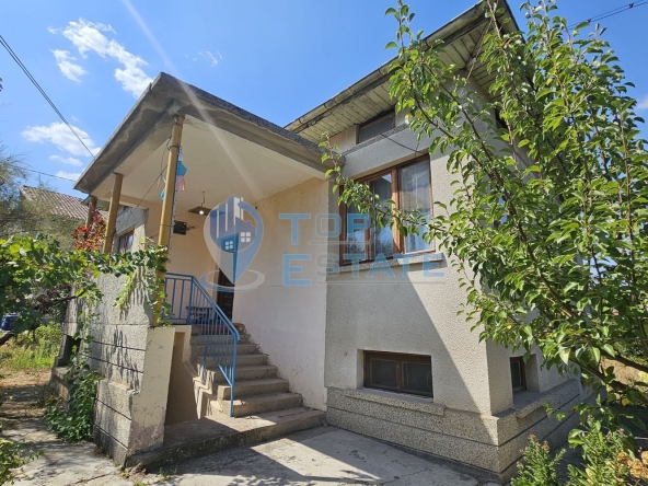 Къща в с. Полско Косово, Област Русе - 180 кв.м за 175 €/кв.м - Снимка #1