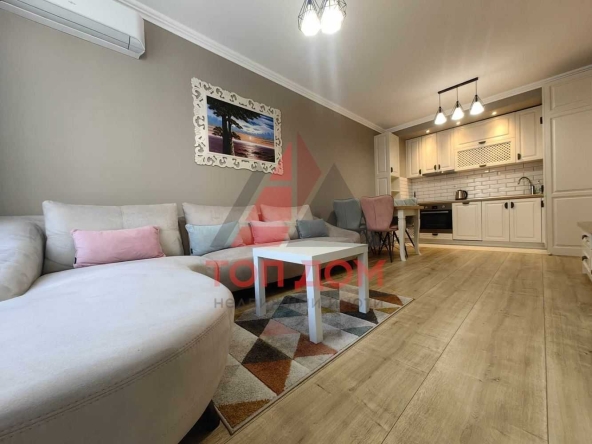 Дава се под наем Двустаен апартамент в Варна, Чаталджа - 65 кв.м за 714 € - Снимка #1