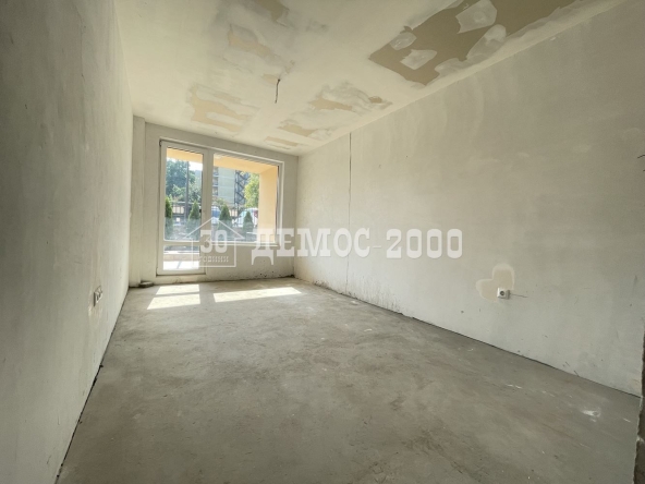 Двустаен апартамент в к.к. Св.Св. Константин и Елена - 74 кв.м за 2402 €/кв.м - Снимка #1