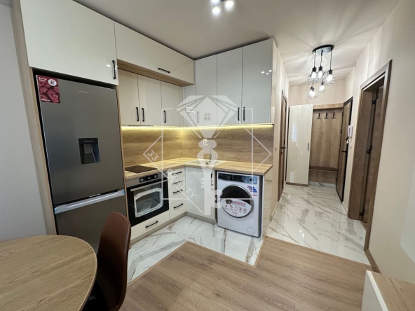 Тристаен апартамент в Пловдив, Мараша - 107 кв.м за 2795 €/кв.м - Снимка #1
