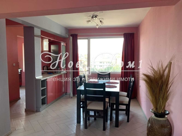 Дава се под наем Двустаен апартамент в Варна, Център - 80 кв.м за 484.5 € - Снимка #1