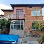 Къща в Дебелец - 150 кв.м за 1100 €/кв.м - Снимка #1