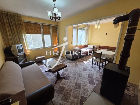 Тристаен апартамент в Кърджали, Център - 117 кв.м за 855 €/кв.м - Снимка #1