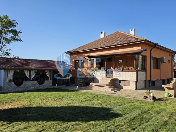 Къща в с. Поликраище, Област Велико Търново - 240 кв.м за 1042 €/кв.м - Снимка #1